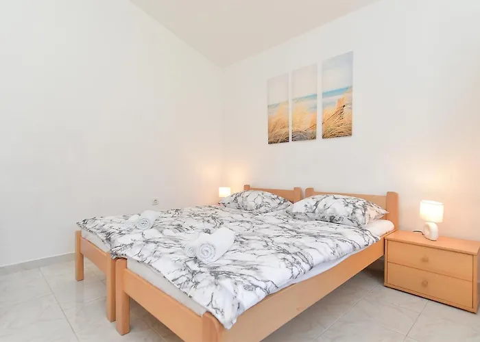 Apartament Ivan 535 *