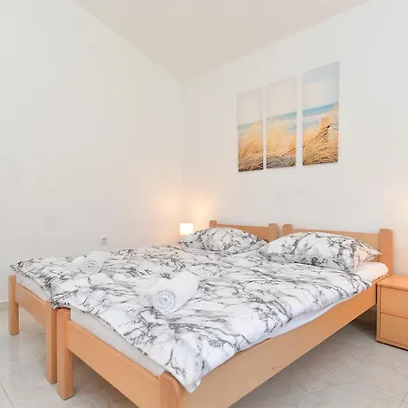 Διαμέρισμα Ivan 535 *