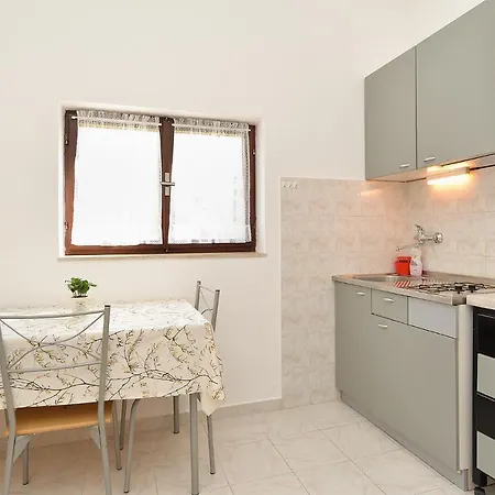 Ivan 535 Apartment *